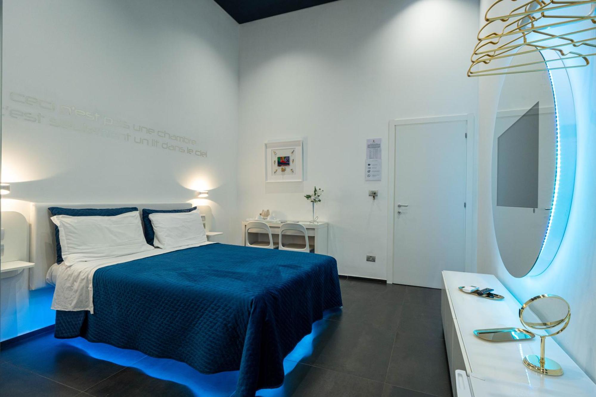 Bed and Breakfast Skyhouse Chiatamone Nápoles Exterior foto